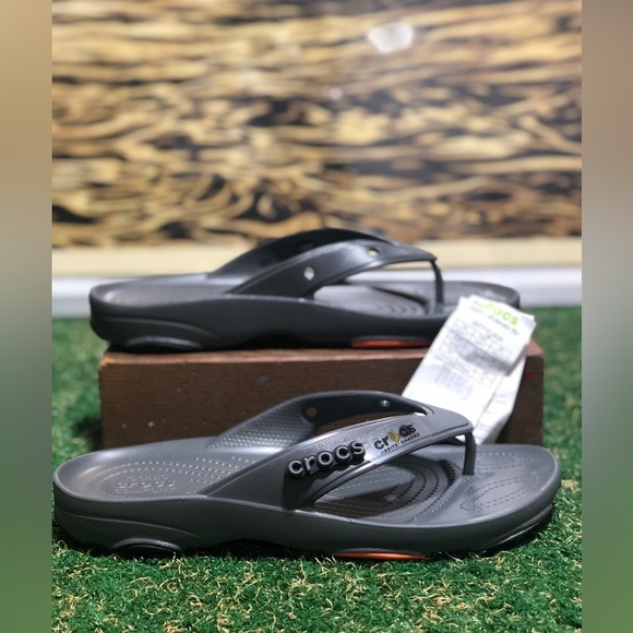 CROCS Classic All-Terrain Flip Flops Slate Grey Unisex Size: M9 / W11 ~ NWT! - Picture 3 of 9